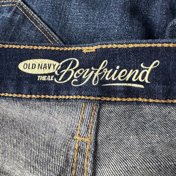 Old Navy SZ 8 Boyfriend Jean Shorts Cuffed Mid-Rise Zip-Fly Whiskered Dark Wash - Picture 4 of 6